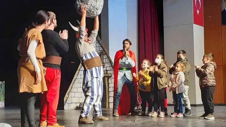 'Şehit ve gazi çocuklarına jandarma şevkati'