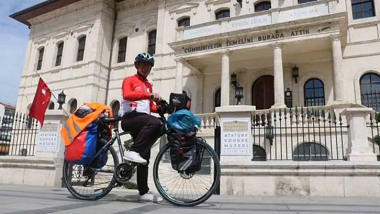'Şehitler için bin 200 kilometre pedal çevirecek'