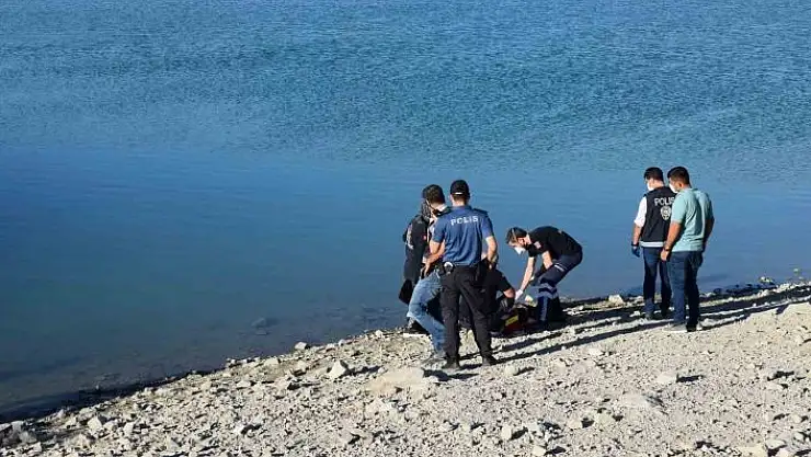 'Serinlemek için girdiği gölette boğuldu'