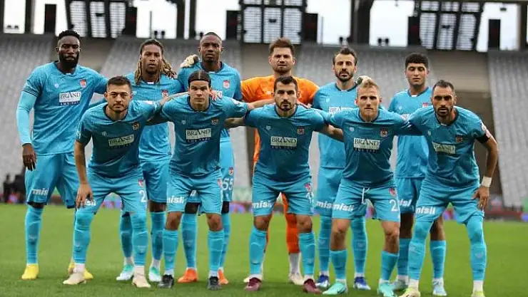'Servet Çetin´den kadroda 2 değişiklik'