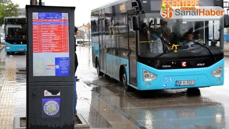 Sesli durak ulaşımdaki engelleri kaldırıyor