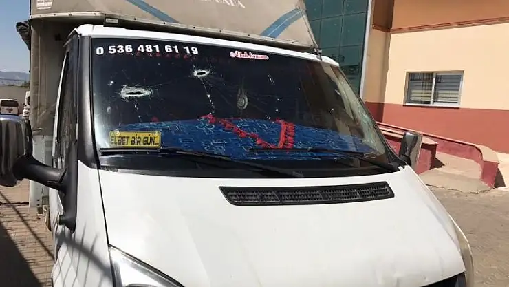 'Seyir halindeki araca silahlı saldırı: 1 ağır yaralı'