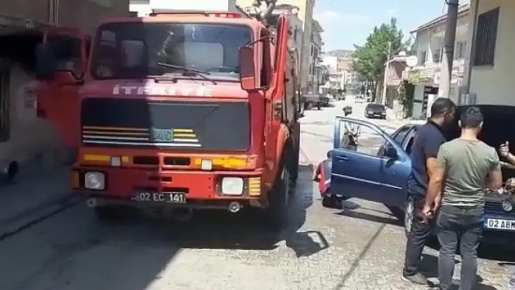'Seyir halindeki otomobil alev alarak yandı'
