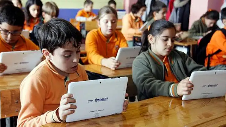 SINAVLAR ARTIK TABLETTE YAPILACAK