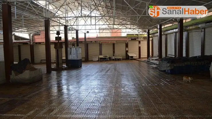 Şire Pazarında sessizlik hakim