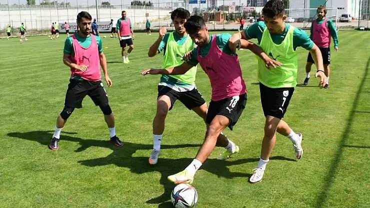 'Sivas Belediyespor, Kahramanmaraşspor maçına hazırlanıyor'