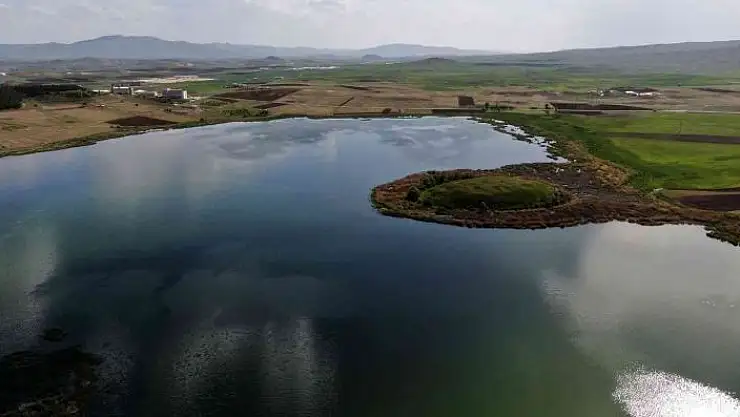 'Sivas´ın en büyük ikinci gölünde sevindiren gelişme'