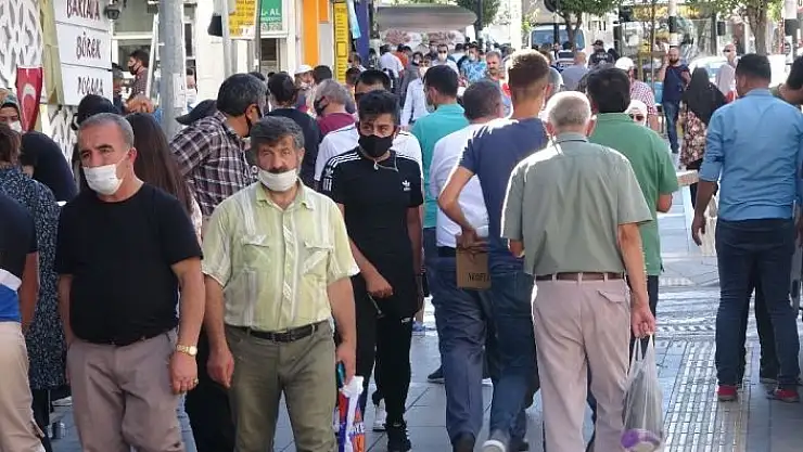 'Sivas´ta bayram alışverişi yoğunluğu'