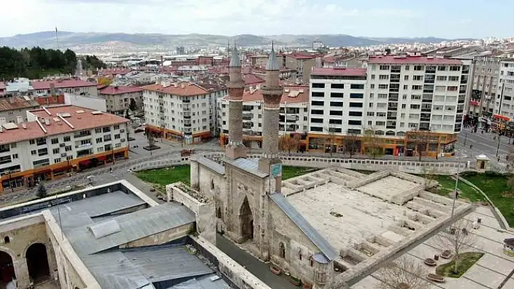 'Sivas´ta canlı doğan bebek sayısı düştü'