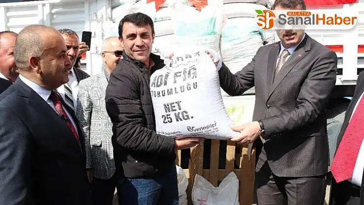Sivas'ta çiftçilere tohum dağıtıldı