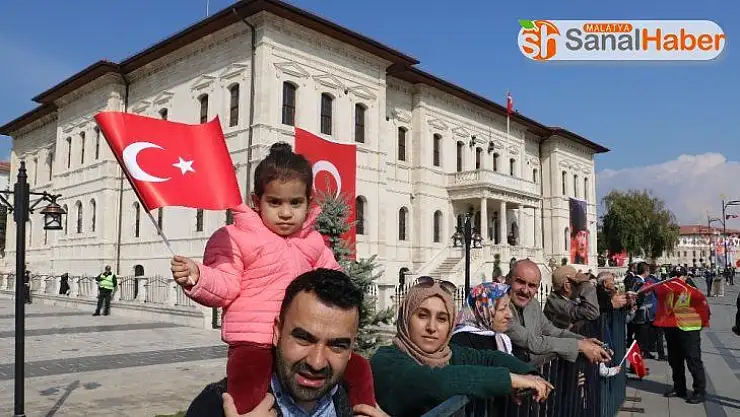 Sivas'ta Cumhuriyet Bayramı coşkusu