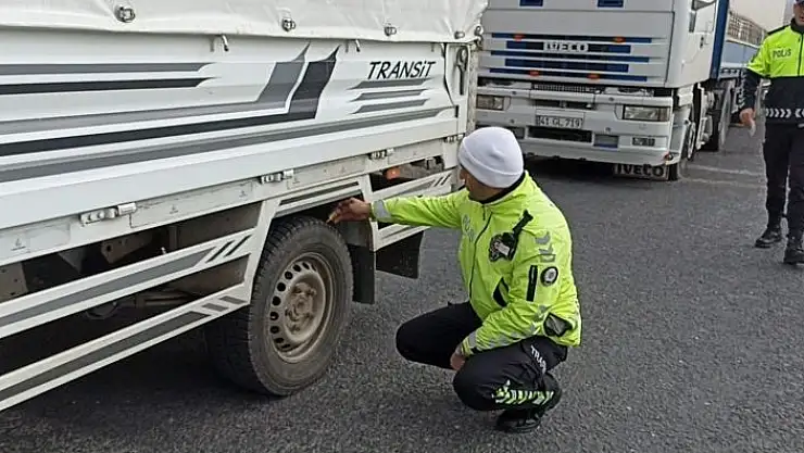 'Sivas´ta lastikler denetlendi'