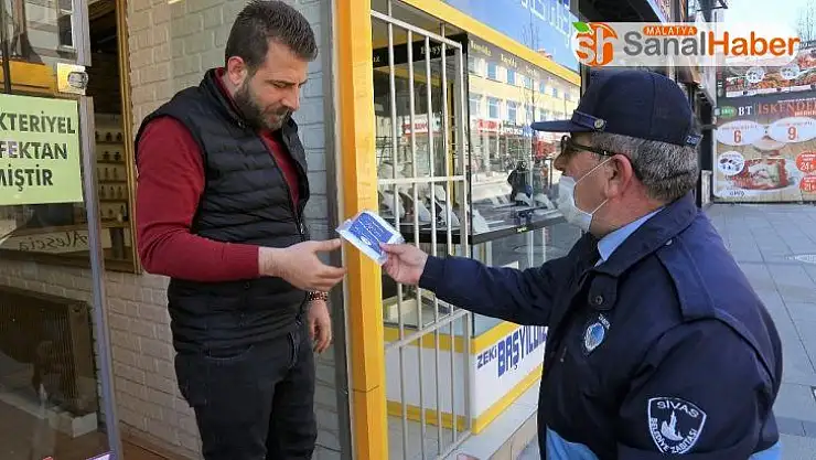 Sivas'ta maskeler Belediyeden