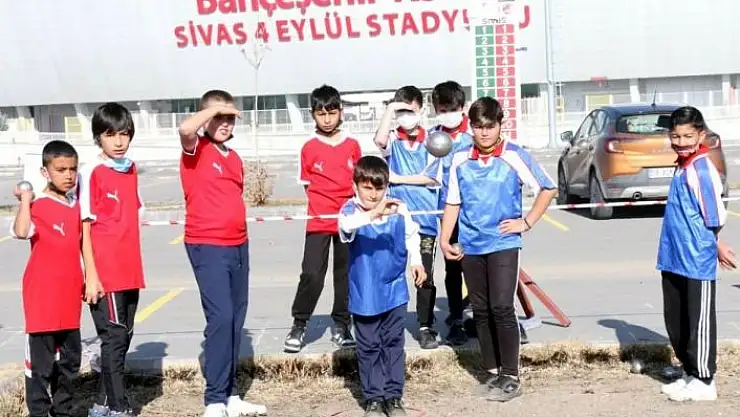 'Sivas´ta okullar Bocce´de yarıştı'