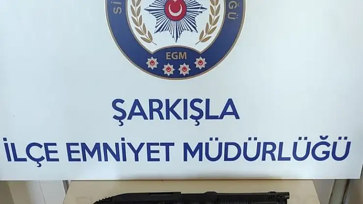 'Sivas´ta polis sokak satıcılarına nefes aldırmıyor'