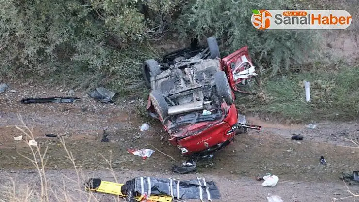 Sivas'ta trafik kazası 2 ölü 6 ağır yaralı