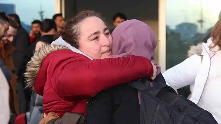 'Sivas´tan 101 sağlık personeli Maraş´a uğurlandı'