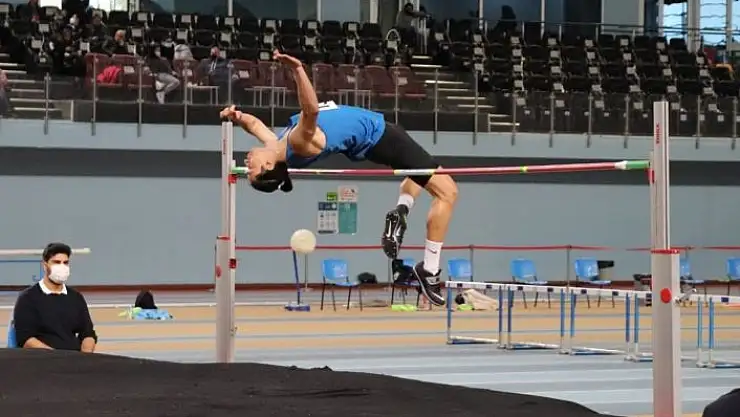 'Sivaslı atletler şampiyonadan başarıyla döndü'