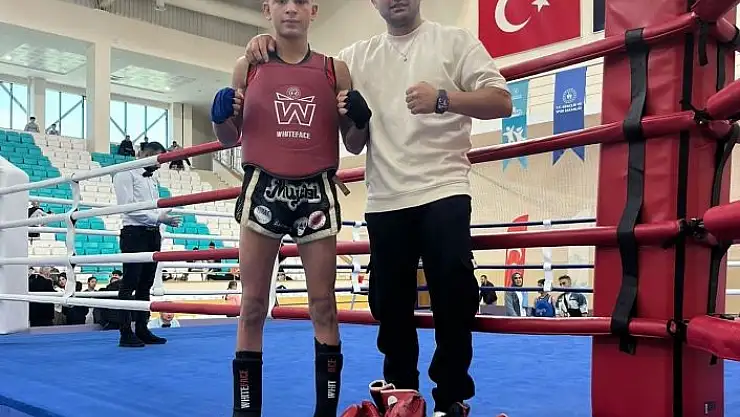 'Sivaslı sporcu Türkiye ikincisi oldu'