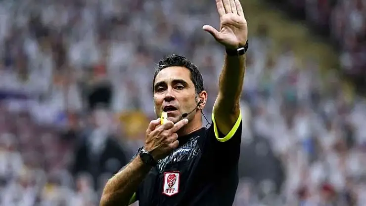 'Sivasspor - Antalyaspor maçının VAR´ı Koray Gençerler'