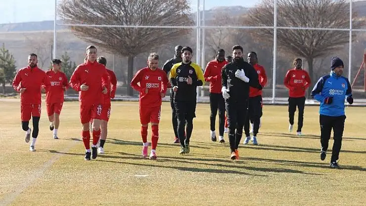 'Sivasspor ara vermedi'