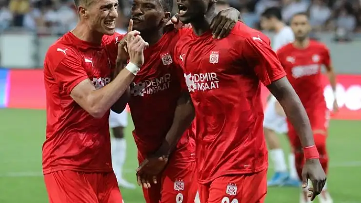 'Sivasspor, Avrupa´da 3´te 3 yaptı'