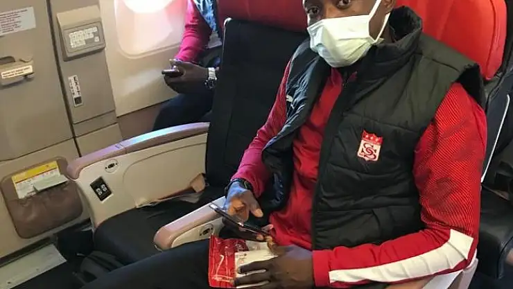 'Sivasspor, Beşiktaş maçı için İstanbul´a gitti'