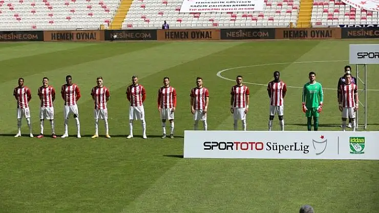 'Sivasspor´da 3 futbolcu ceza sınırında!'