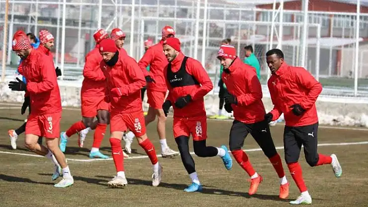 'Sivasspor´da Altay mesaisi başladı'
