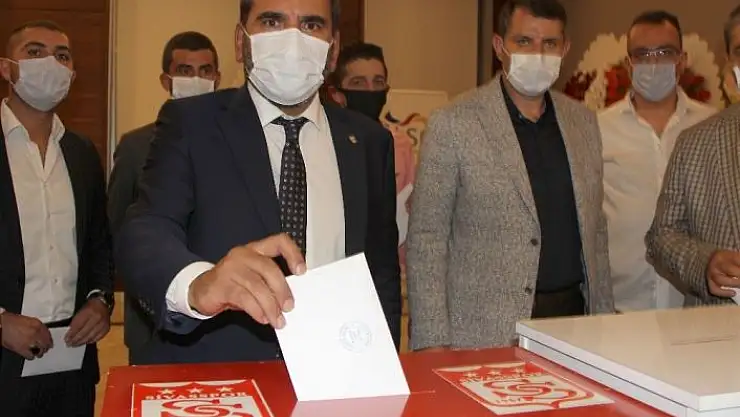 'Sivasspor´da Otyakmaz yeniden başkan'