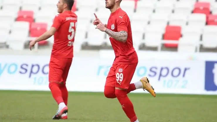 'Sivasspor´da Tyler Boyd ilk resmi maçına çıktı'