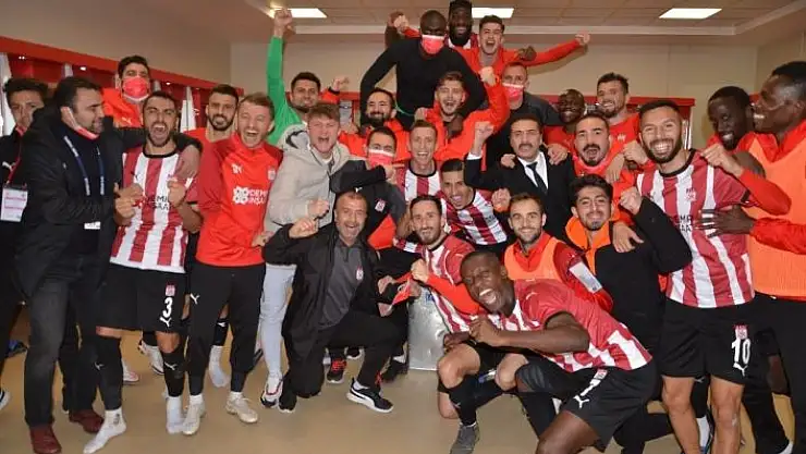 'Sivasspor´dan galibiyet pozu!'