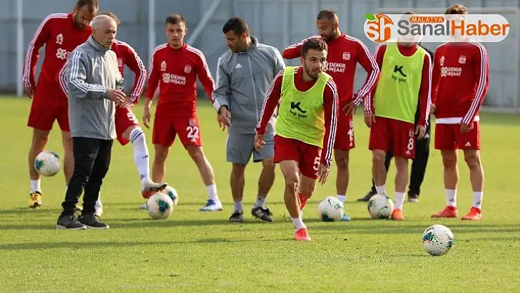 Sivasspor, Denizlispor maçı hazırlıklarını tamamladı