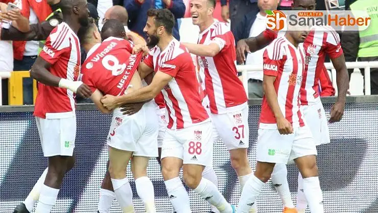 Sivasspor evinde yenilmiyor