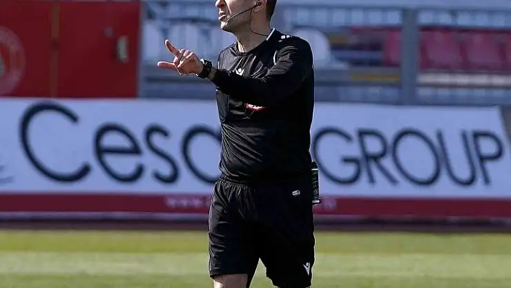'Sivasspor-Giresunspor maçının VAR´ı Hakan Ceylan'