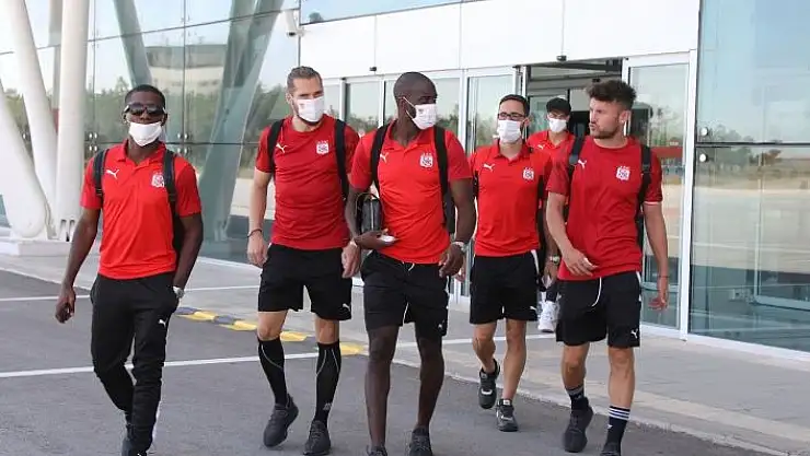 'Sivasspor kafilesi Trabzon´a ulaştı'