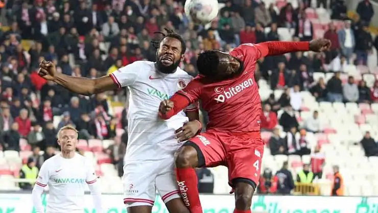 'Sivasspor, ligde 6. yenilgisini aldı'