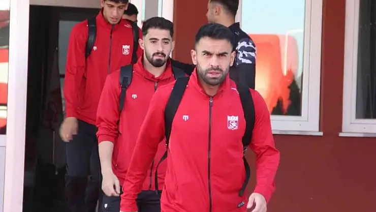 'Sivasspor, Slavia Prag maçı için Prag´a gitti'
