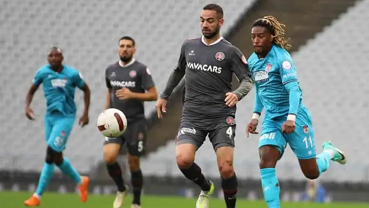'Sivasspor, Süper Lig´de 4. mağlubiyetini aldı'