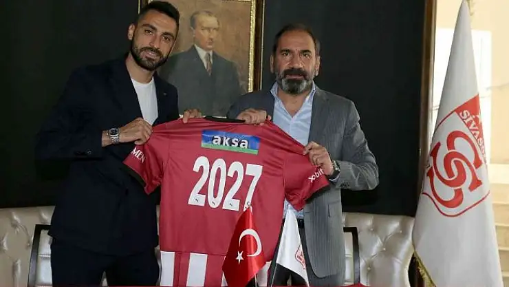 'Sivasspor, Uğur Çiftçi ile sözleşme uzattı'