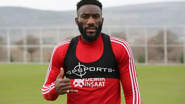 'Sivasspor´un en istikrarlısı Aaron Appindangoye'