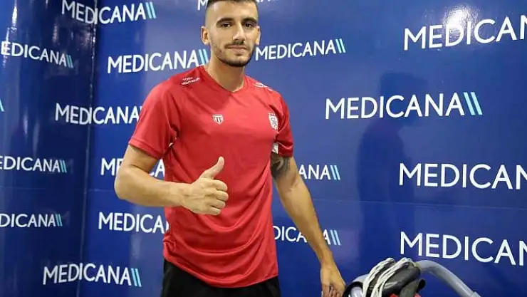 'Sivasspor´un yeni transferi Achilleas Poungouras sağlık kontrolünden geçti'