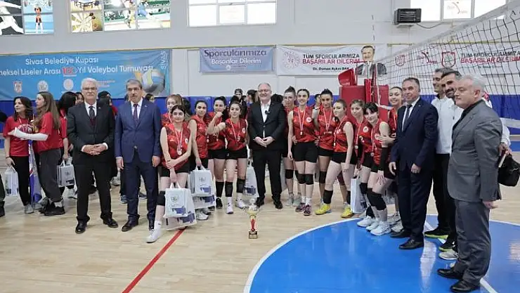 'Sivasta düzenlenen 100. Yıl voleybol turnuvası tamamlandı'