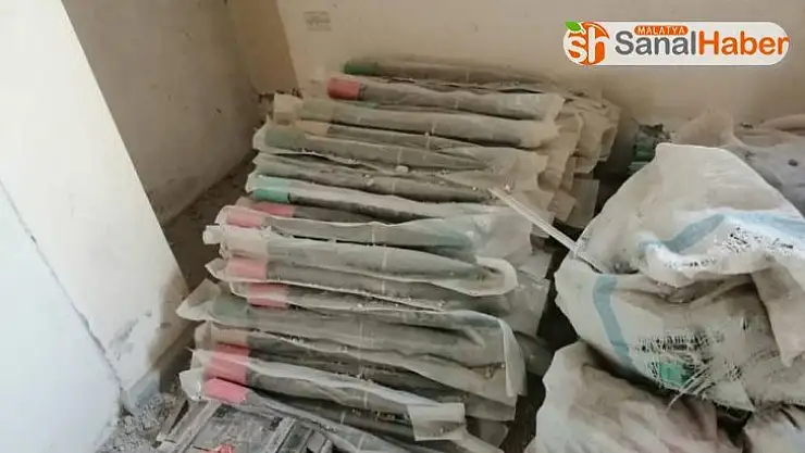 SMO, terör örgütünün silah deposunu ele geçirdi