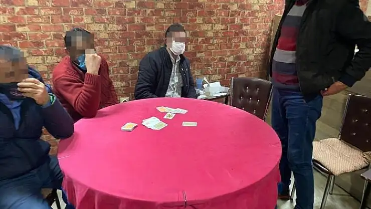 'Sosyal mesafeyi ihlale toplamda 19 bin 393 TL ceza'