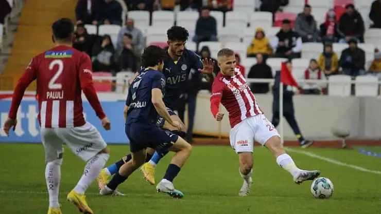 'Spor Toto Süper Lig: Sivasspor: 0 - Fenerbahçe: 0 (Maç devam ediyor)'