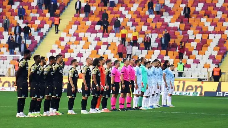 'Spor Toto Süper Lig: Yeni Malatyaspor: 0 - Medipol Başakşehir: 1 (İlk yarı)'
