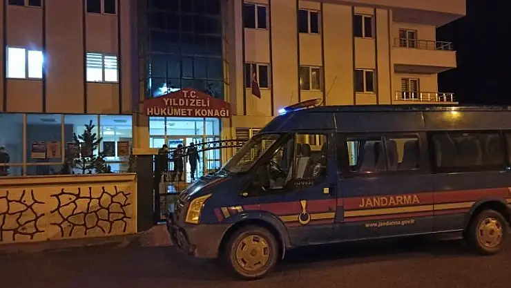 'Su tartışmasında baba ve oğlunu öldüren zanlılar tutuklandı'