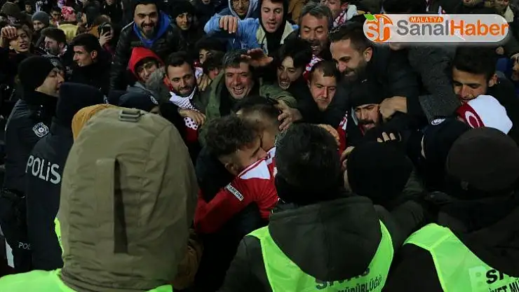 Süper Lig: D.G. Sivasspor: 1 - Çaykur Rizespor: 1 (Maç sonucu)