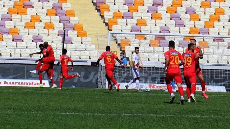 'Süper Lig: Yeni Malatyaspor: 1 - Antalyaspor: 0 (Maç devam ediyor)'